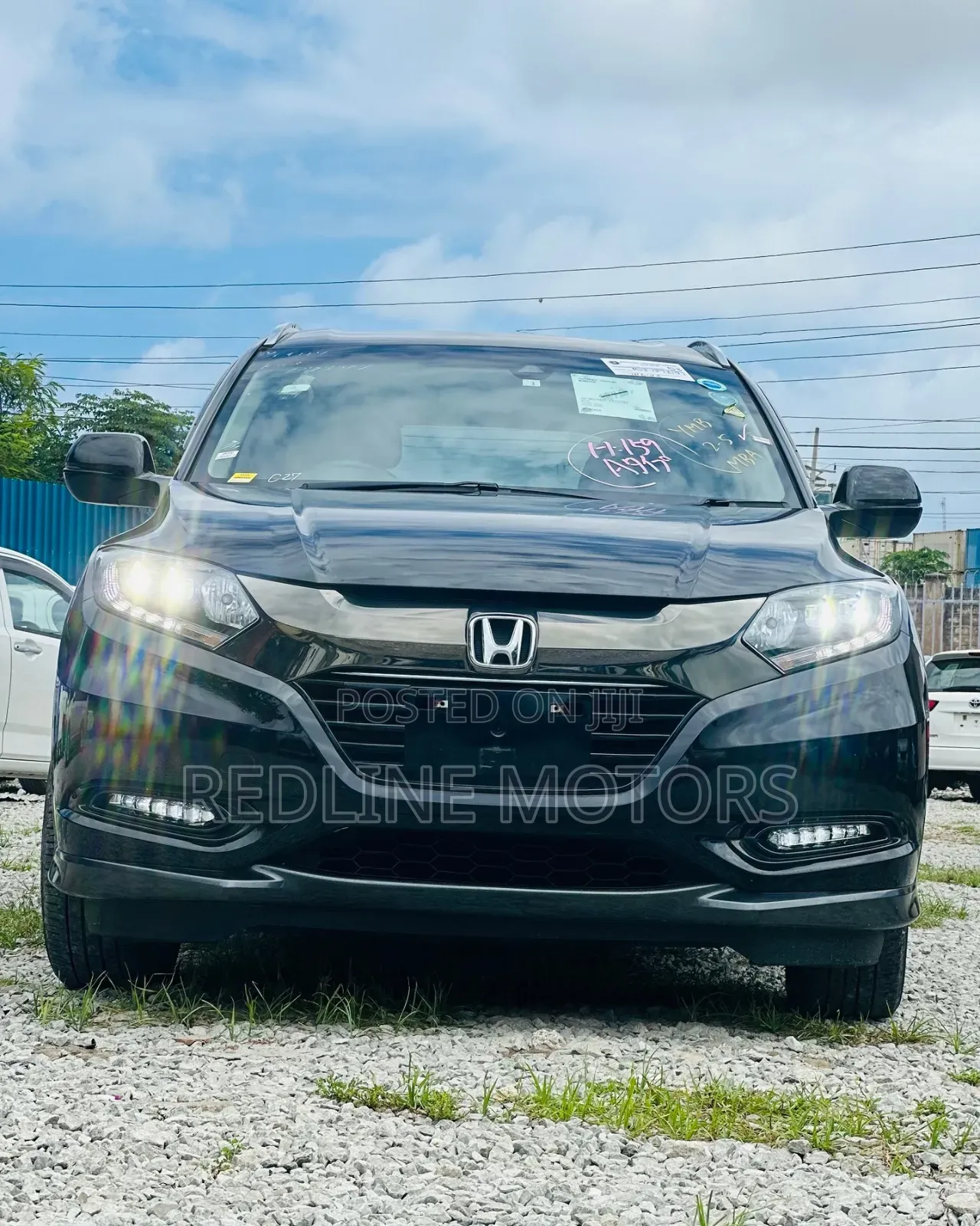 Honda Vezel 1.5 Hybrid 4WD 2018 Black