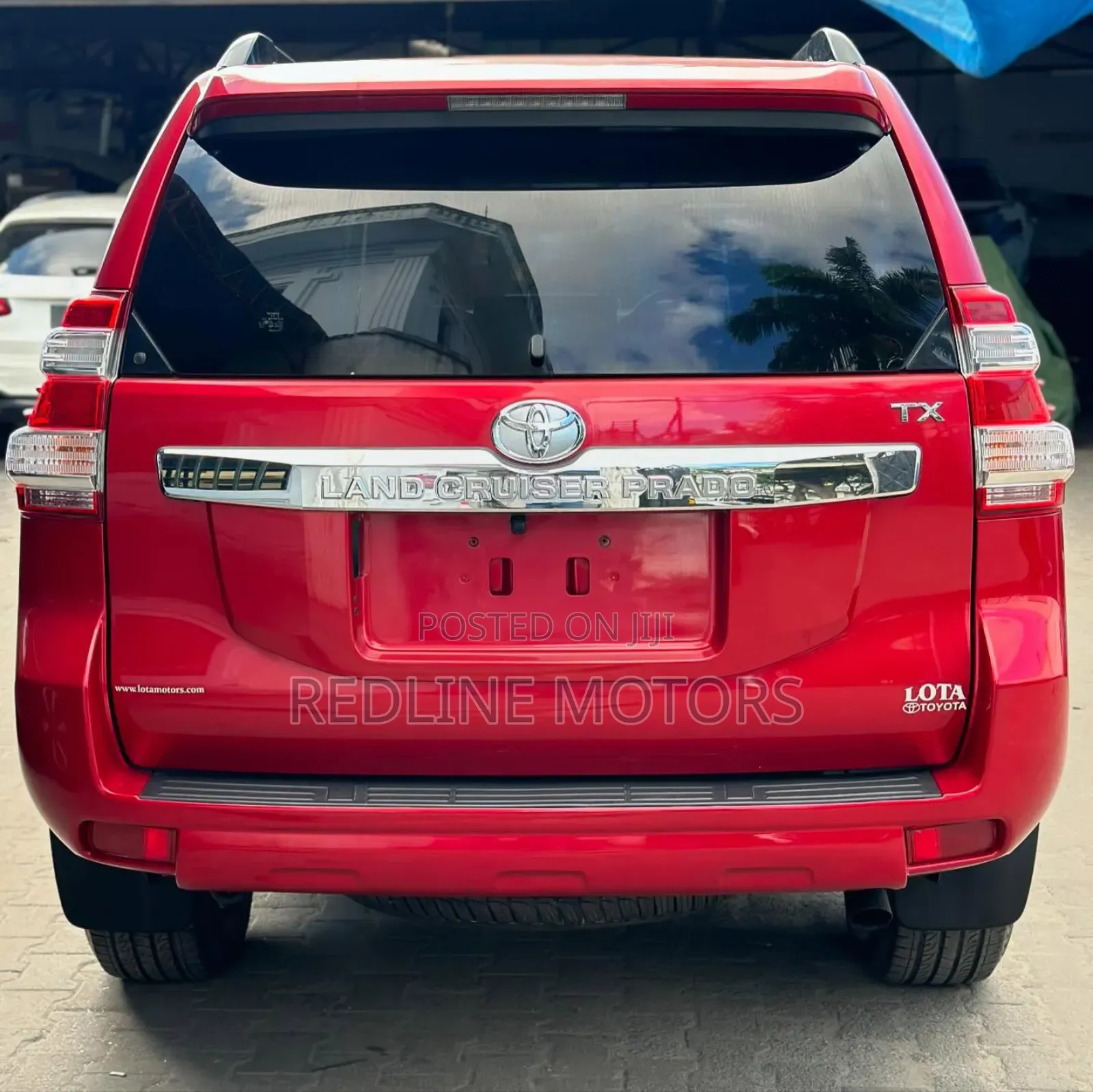 Toyota Land Cruiser Prado 2.8 2017 Red