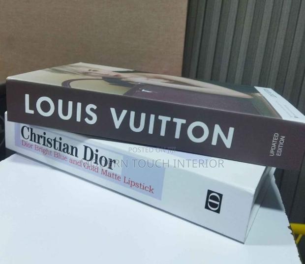 Classy Decor Books