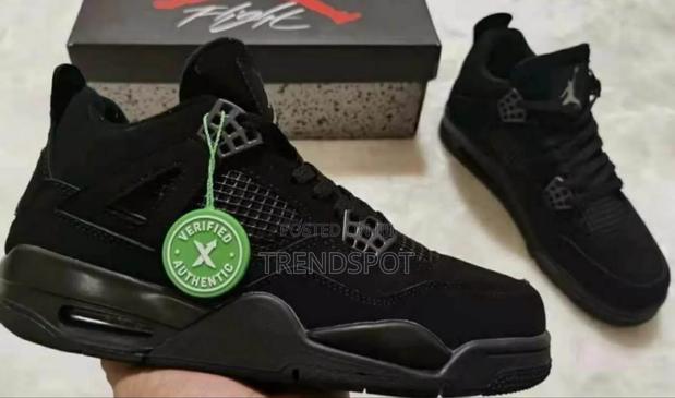 Original J4 
*Blackcat
Size 41-44
 at 3100 - thumbnail 2
