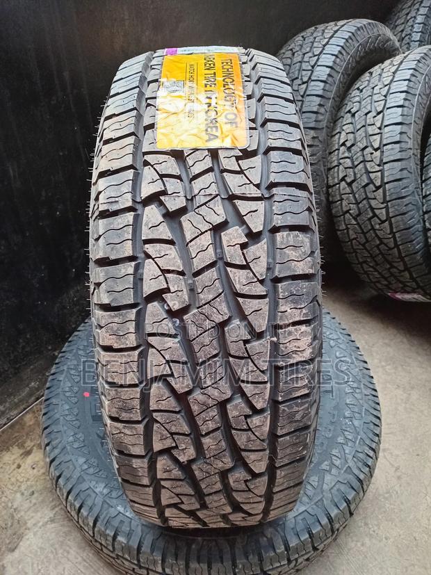 Nexen Tires Made in Korea Sizes 275/70r16 a/T