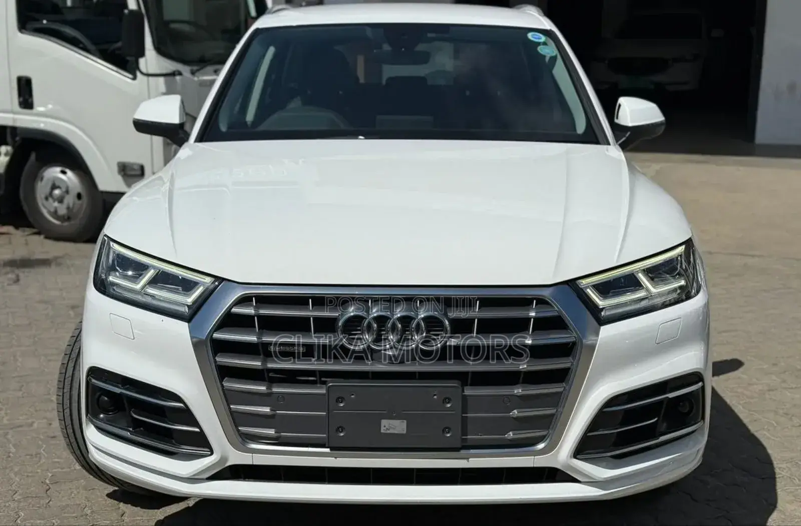 Audi Q5 2017 Off white
