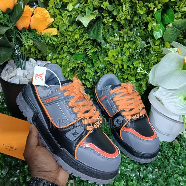 Lv Trainer Maxi Orange Black Sizes. 40-44 - thumbnail 3