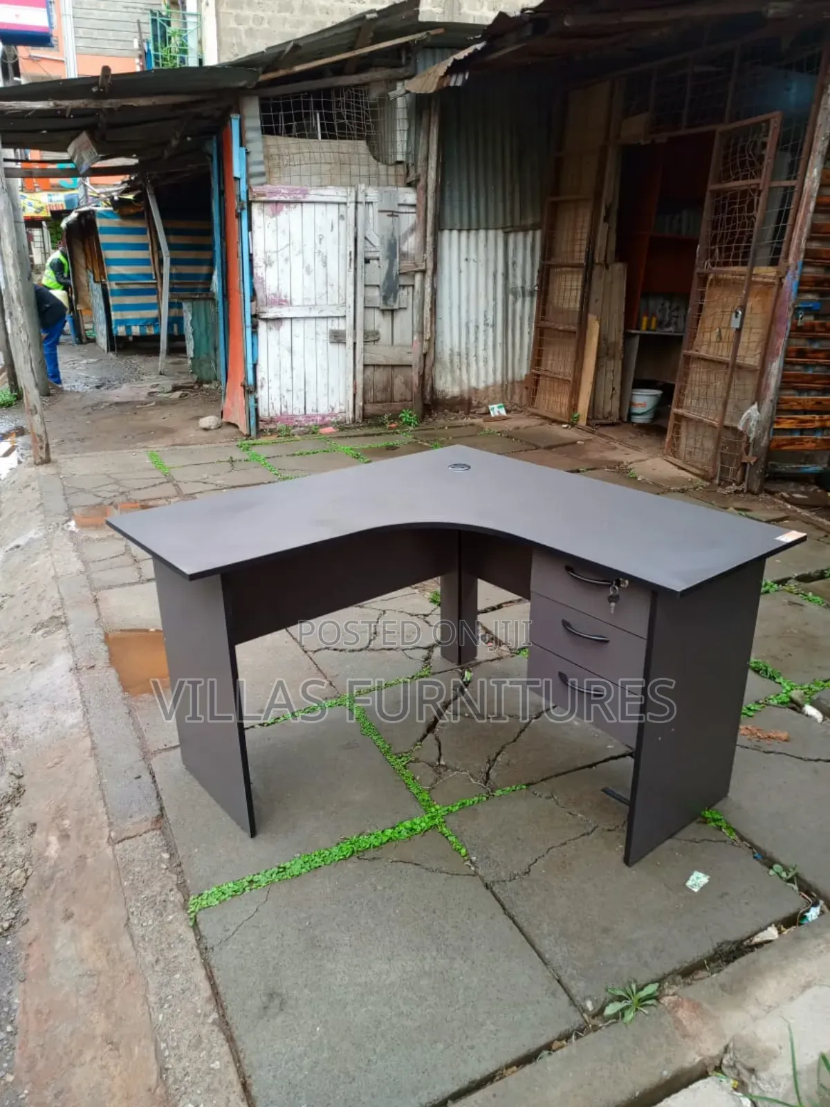 High Quality L Shaped Office Desk