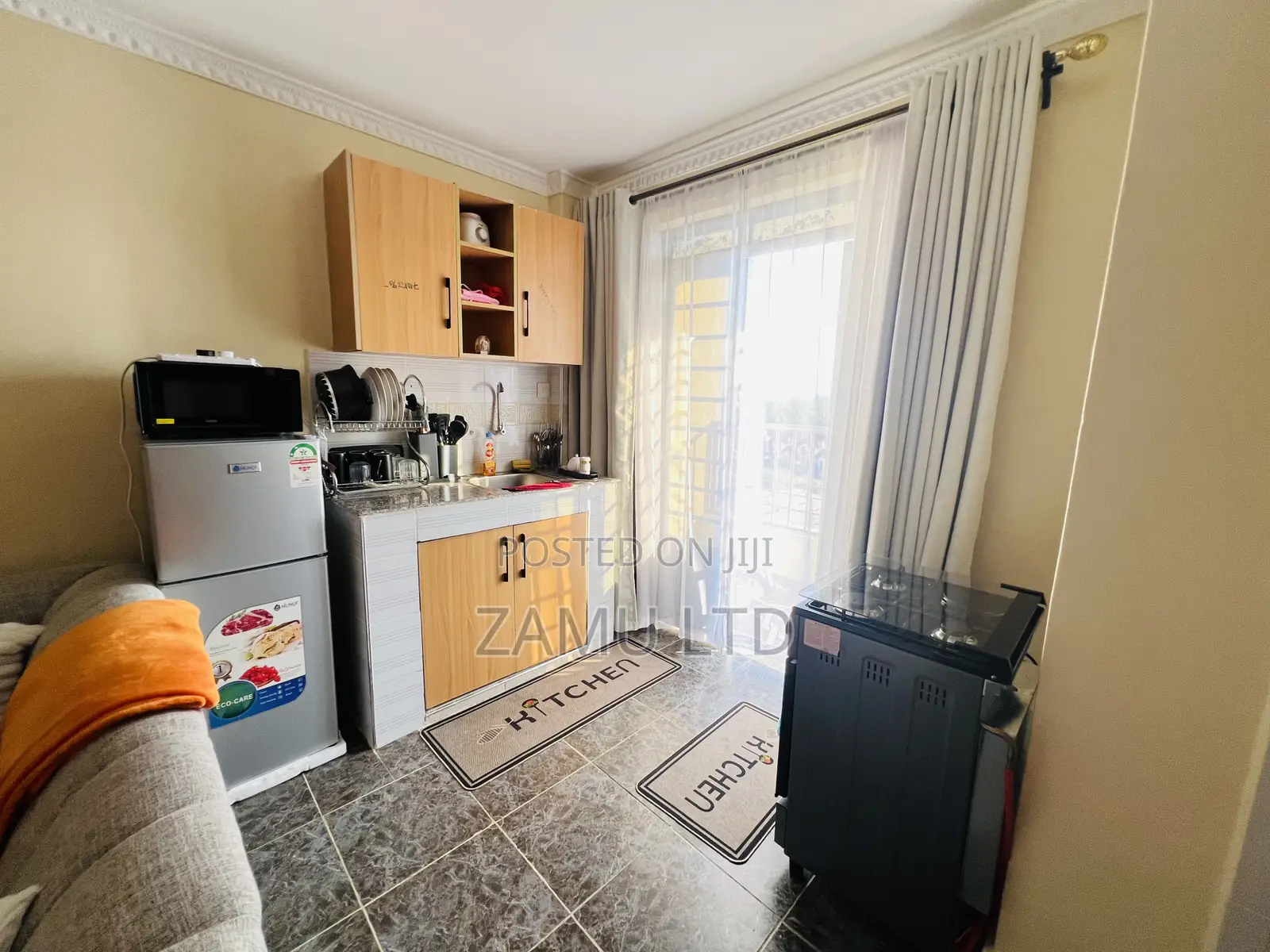Studio Airbnb at Kamakis Along Eastern Bypass Opp Quickmart