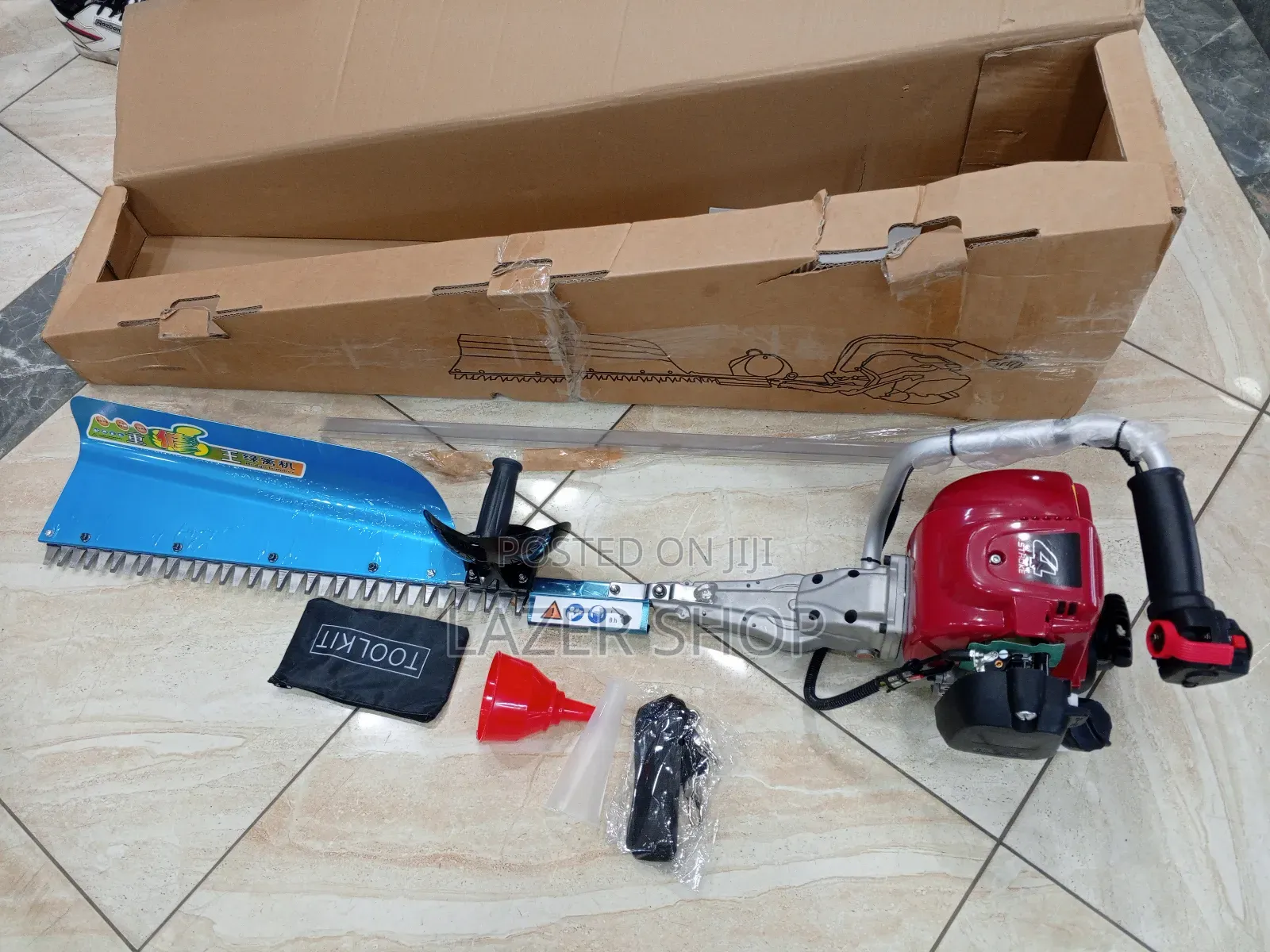 4 Stroke Hedge Trimmer