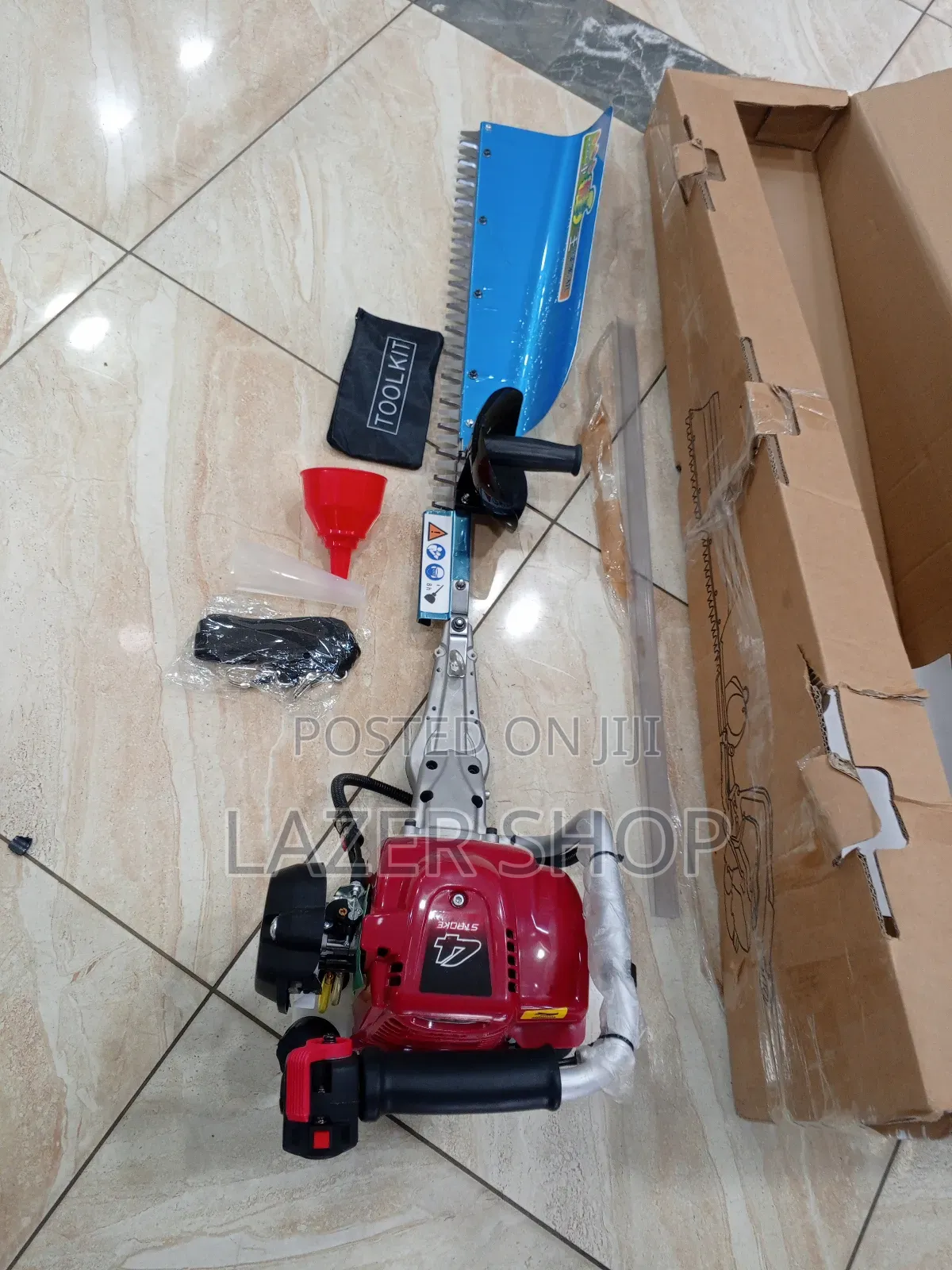 4 Stroke Hedge Trimmer