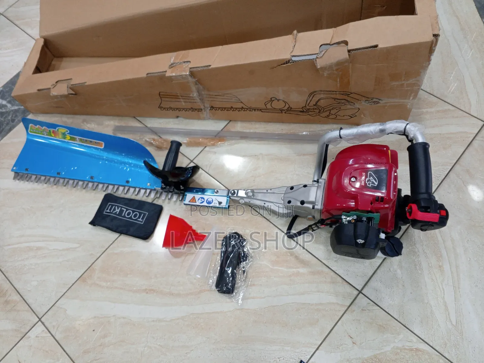 4 Stroke Hedge Trimmer