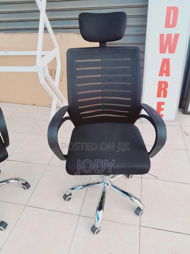 Metro-Comfort Office Chair - main view