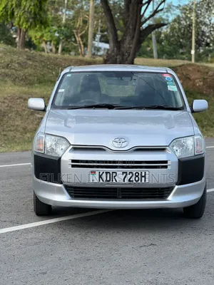 Toyota Succeed 2017 Silver