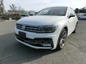 Volkswagen Tiguan 2.0T S AWD 4MOTION 2017 Pearl