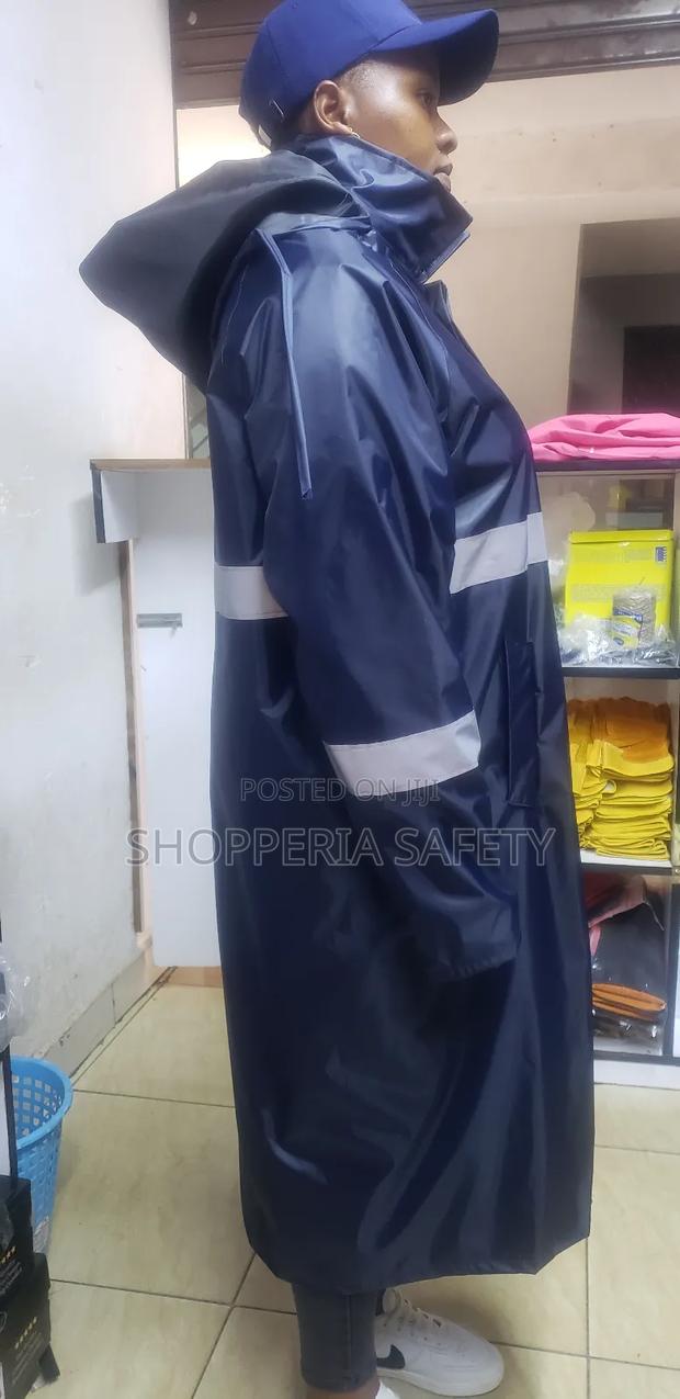 Reflective Raincoat With Inner Lining - main view