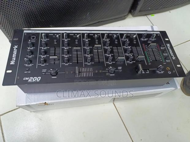 Cm 200 Numark Dj Mixer