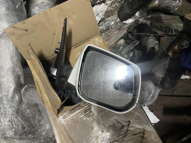 Isuzu Dmax Old Model Side Mirror - thumbnail 2