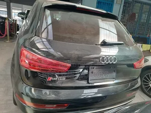 Audi Q3 2.5 TFSI RS quattro 2017 Black