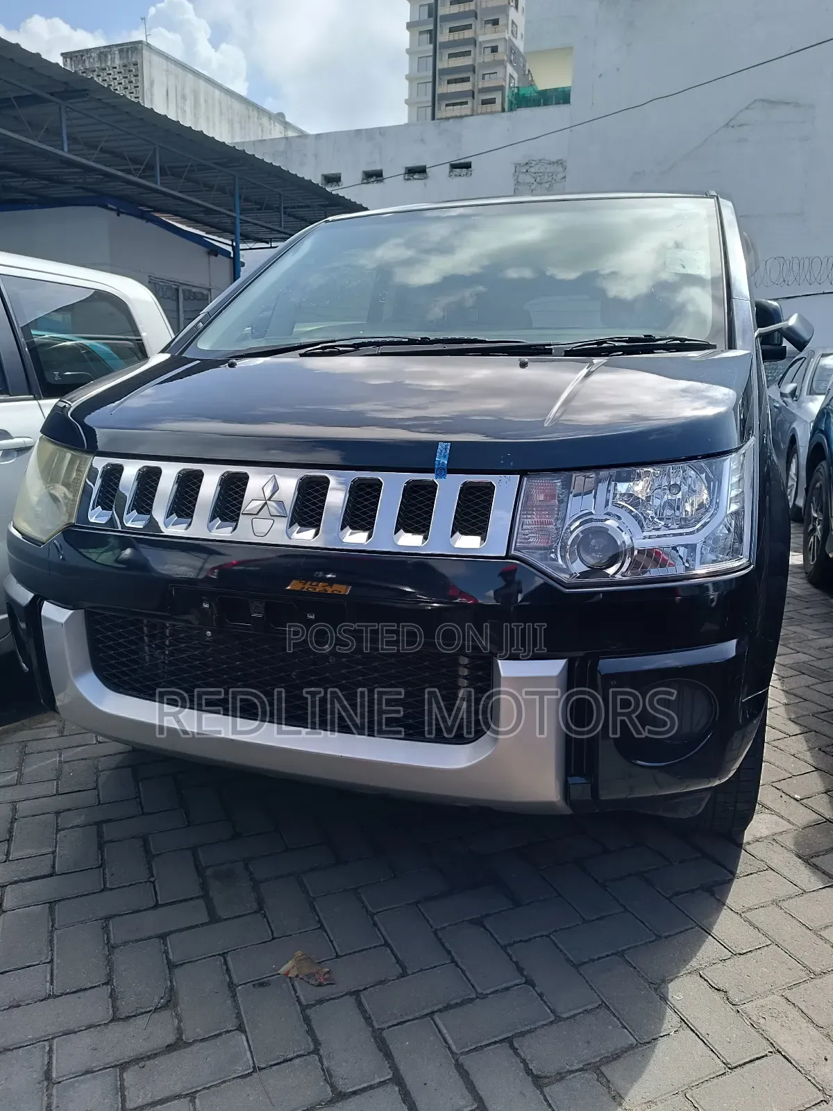 Mitsubishi Delica 2017 Black