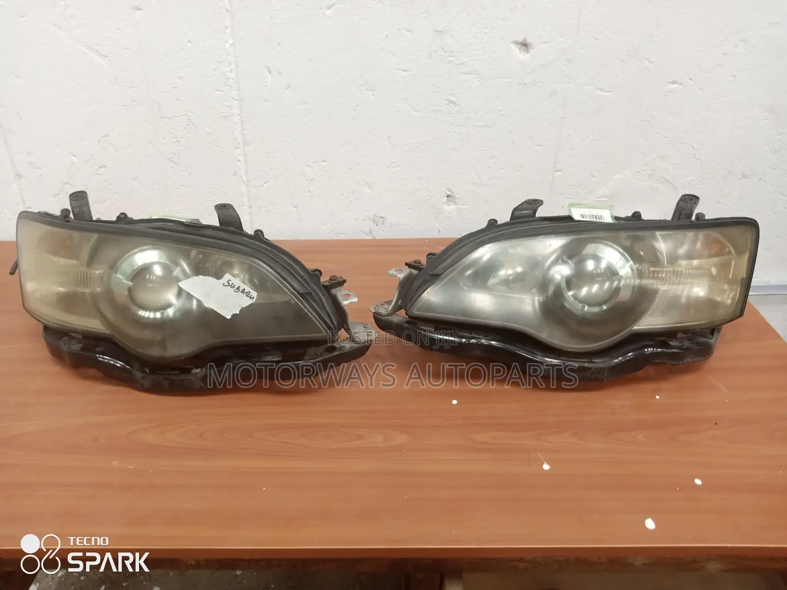 Subaru Legacy 2003 Headlight