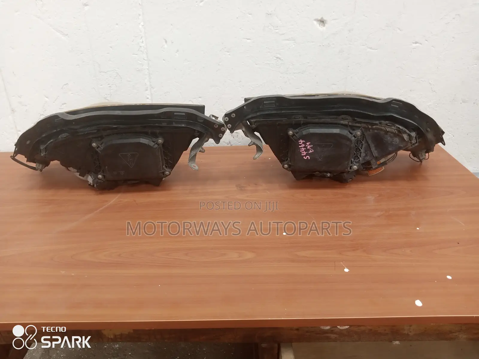 Subaru Legacy 2003 Headlight