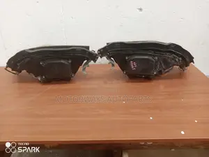 Subaru Legacy 2003 Headlight
