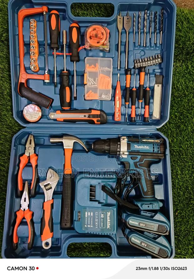 Makita Rechargeable Drill/Cordless Drill