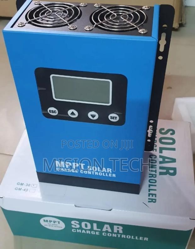 Solarmax 40amp MPPT Solar Charge Controller - main view