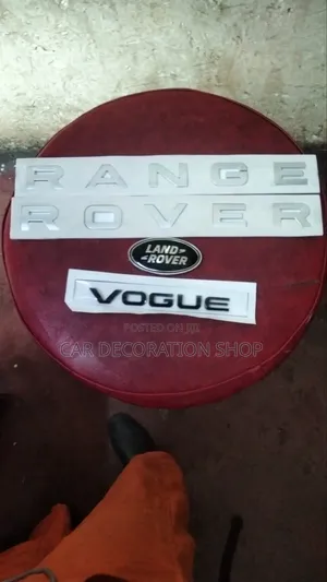 RANGE ROVER, VOGUE,Oval Black Land Rover Badge Differe Price