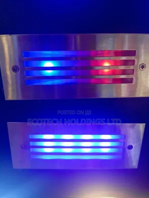 Multicoloured Staircase Lights Jh9