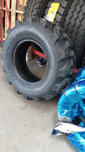 Roadhiker Tractor Tyres Size 12.5/80r18 Brand New