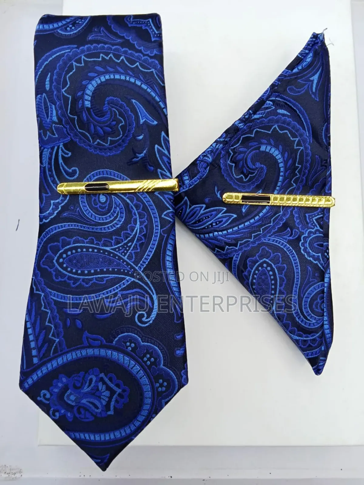 Royal Blue Men's Tie With Pocket Square