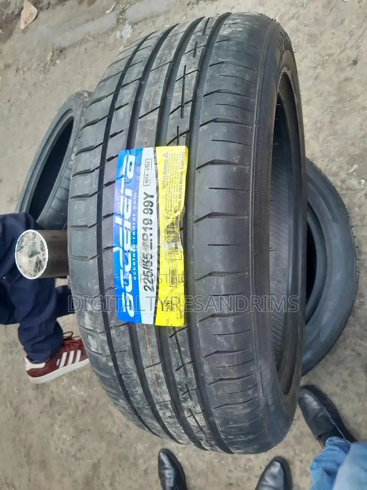 225/55r19 Accelera Tyres Made in Indonesia Brand New