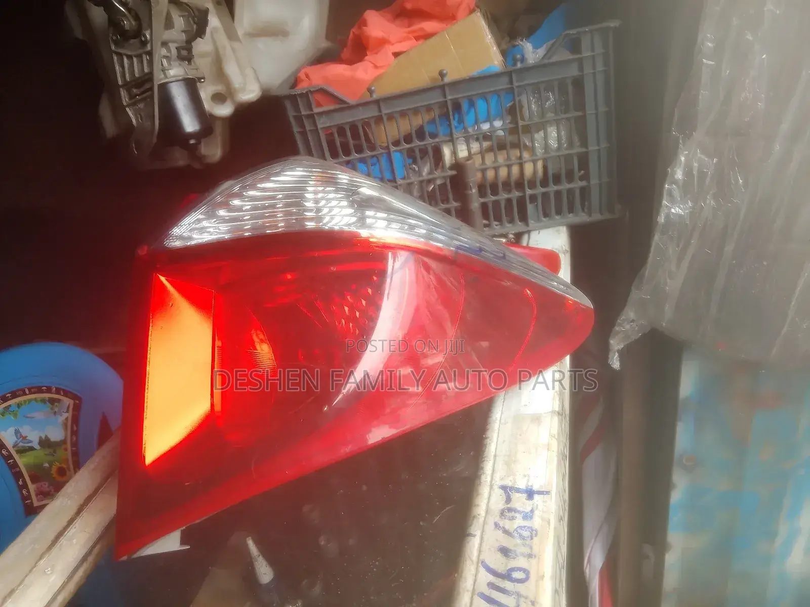 Toyota Ractis Taillamp / Backlight