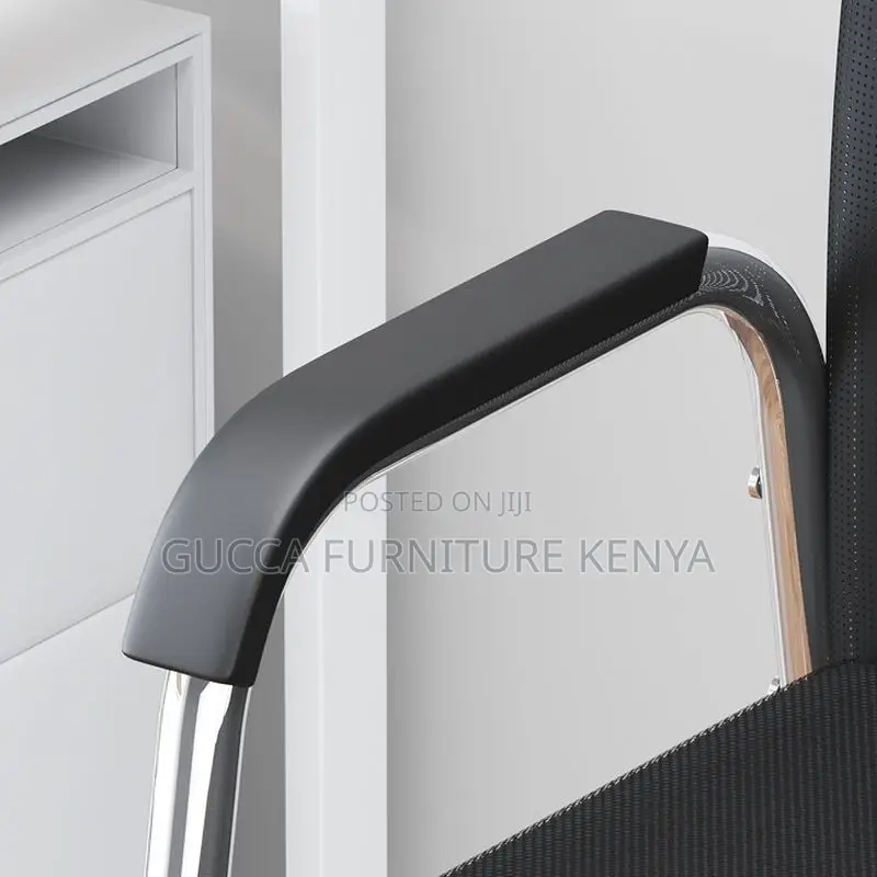 Office Chairs:Ergonomic Upholstered Study Chair With Armrest