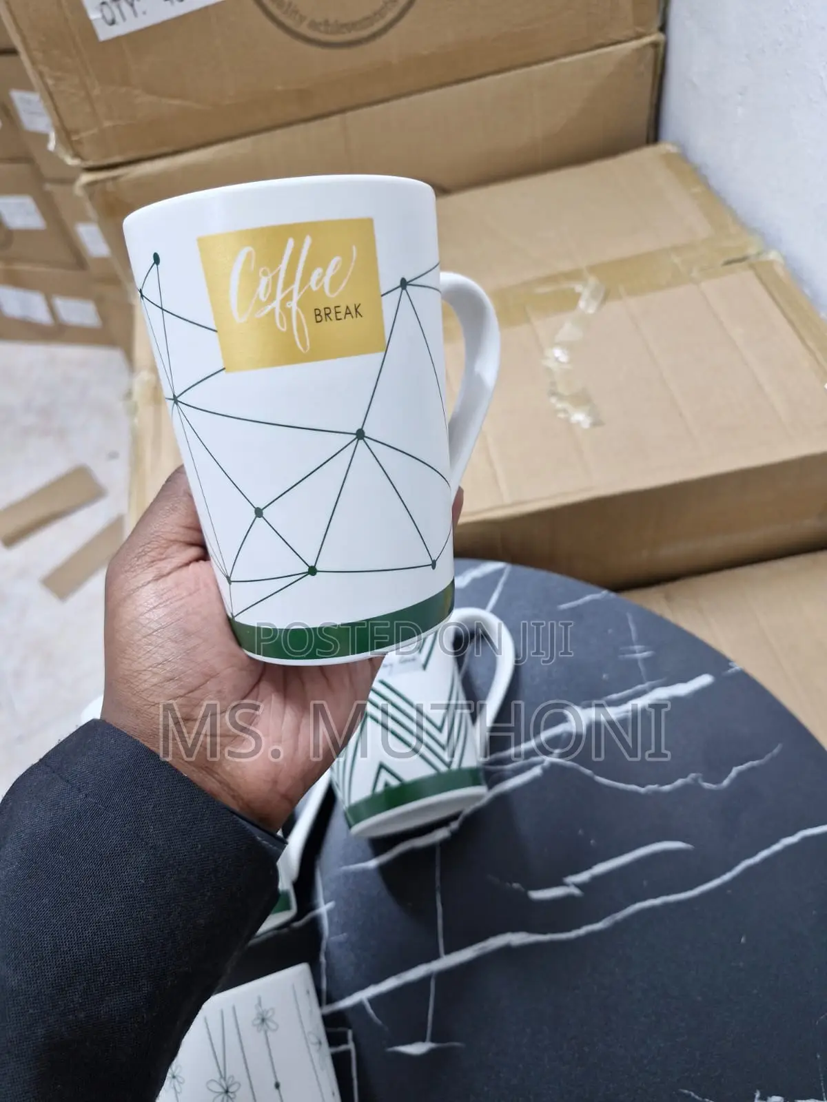6 Beautiful Ceramic Tea Mugs in Stock