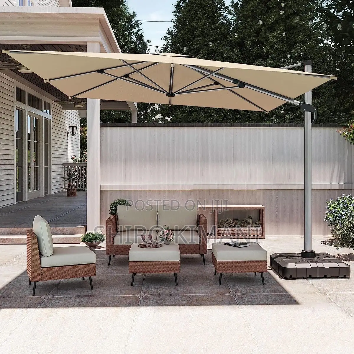 Waterproof Solar Umbrella With Lights for Shade