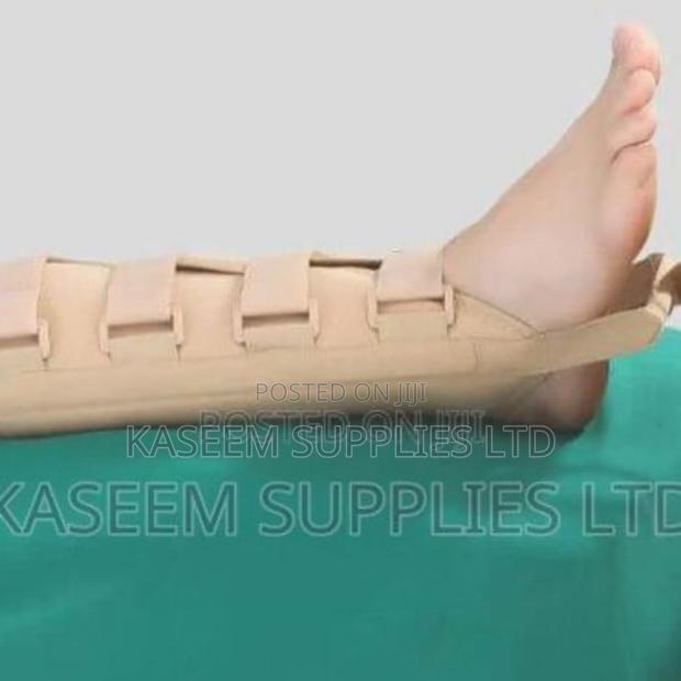 Leg Traction Brace (S/M/L/Xi/Xxi) - main view