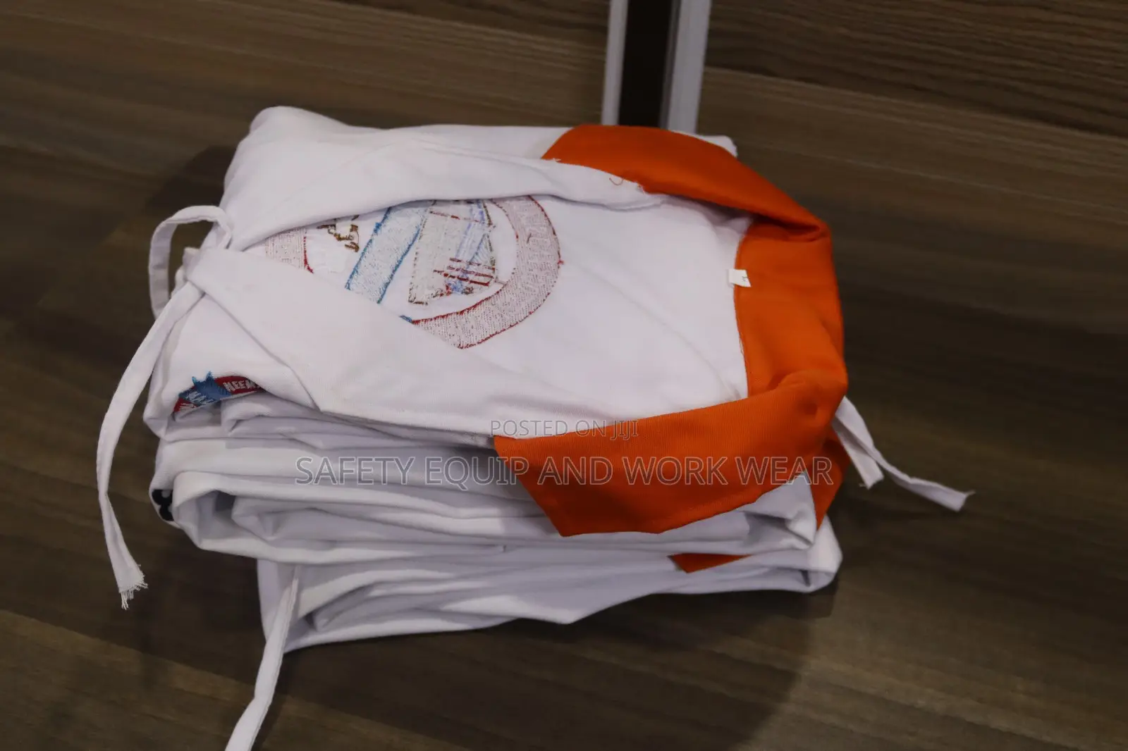 Food Handling Dust Coats White/Orange