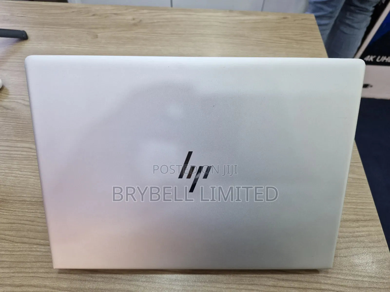 Laptop Apple MacBook Pro 2016 8GB Intel Core I5 SSD 256GB