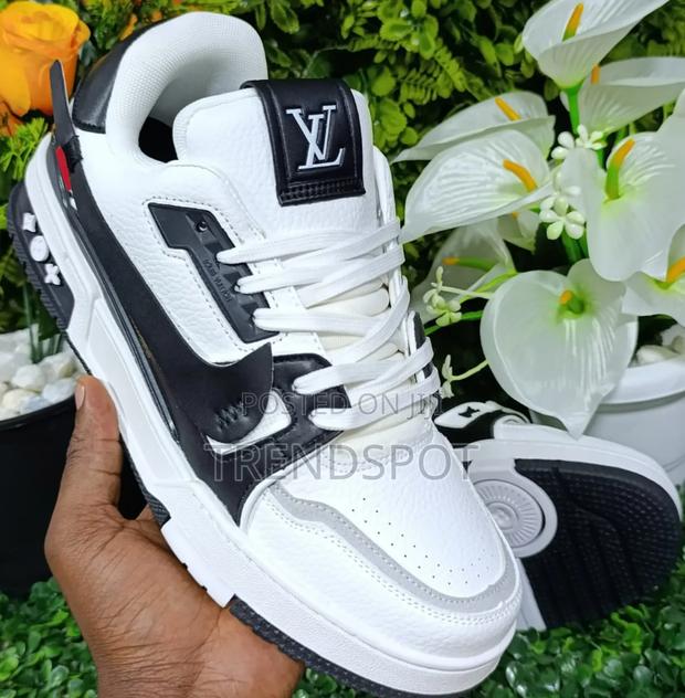 Lv Trainer Black White Sizes. 40-44 Price. At - thumbnail 3
