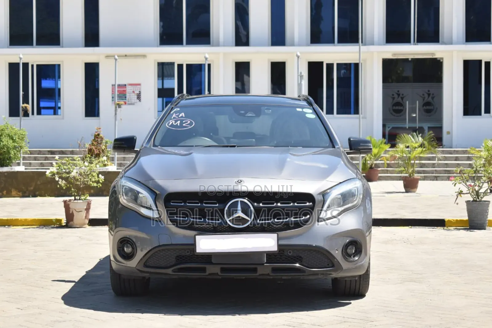 Mercedes-Benz GLA 250 2017 Brown