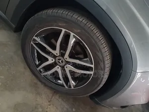 Mercedes-Benz GLA 250 2017 Brown