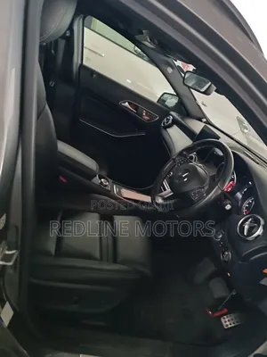 Mercedes-Benz GLA 250 2017 Brown