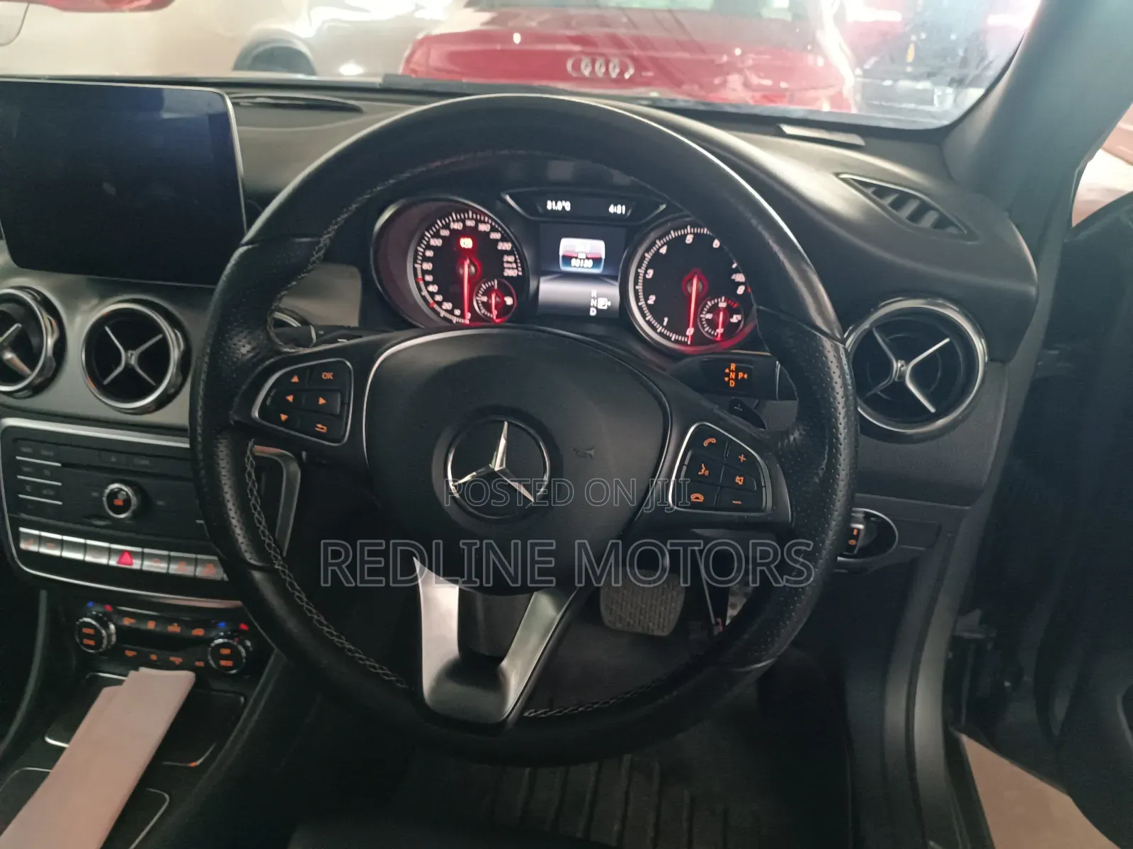 Mercedes-Benz GLA 250 2017 Brown