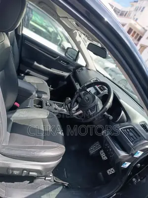 Subaru Outback 2.5i AWD 2017 Matt Black