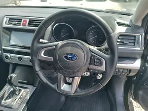 Subaru Outback 2.5i AWD 2017 Matt Black