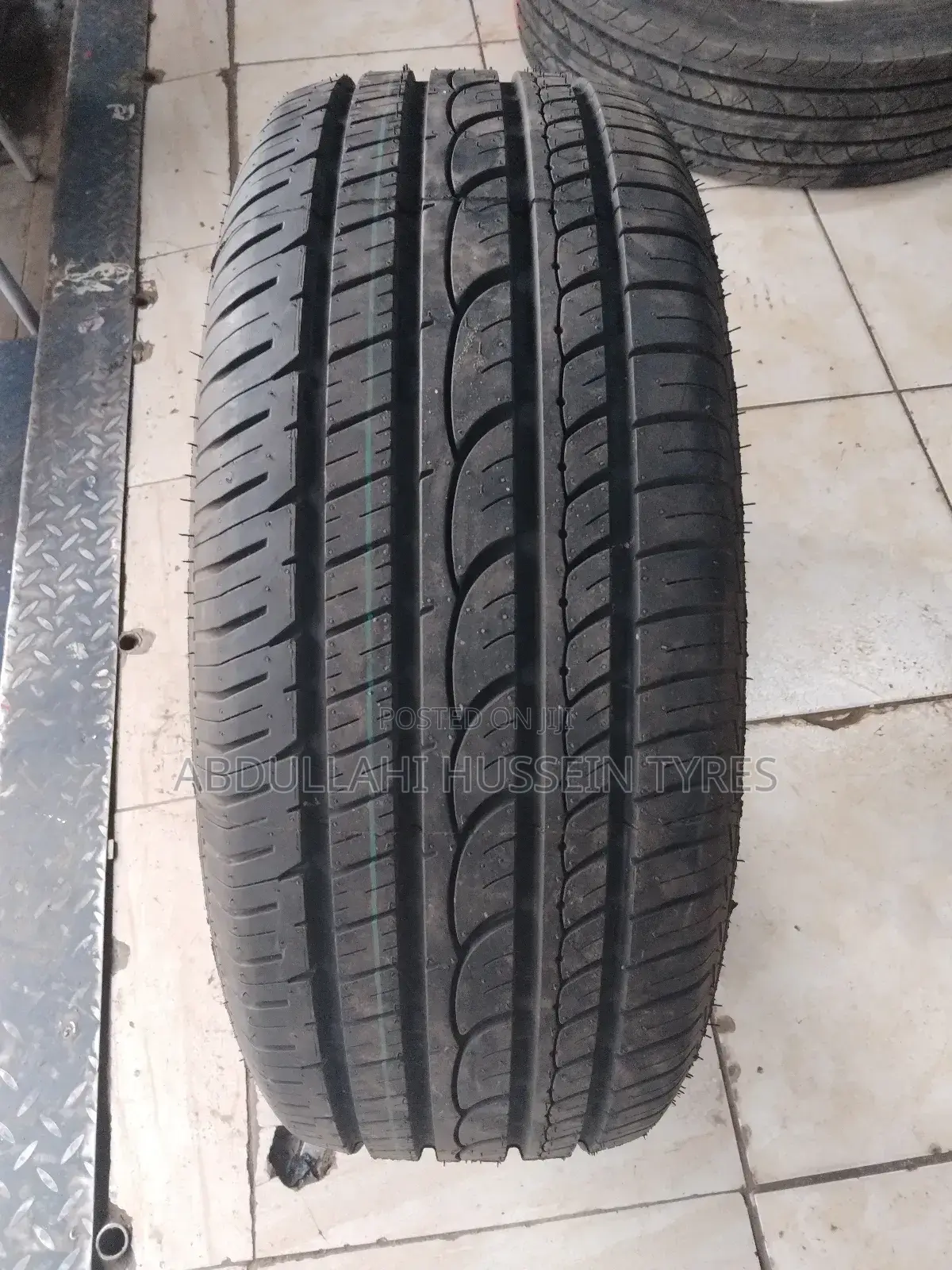 225/55 R17 Double King