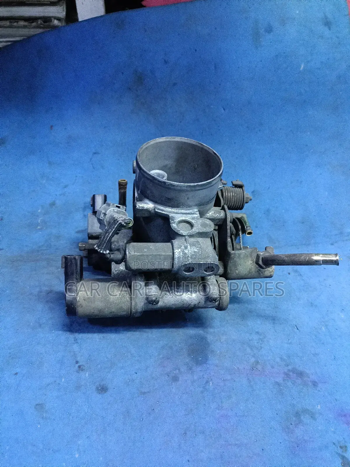 Throttle Body Nissan Caravans 2000