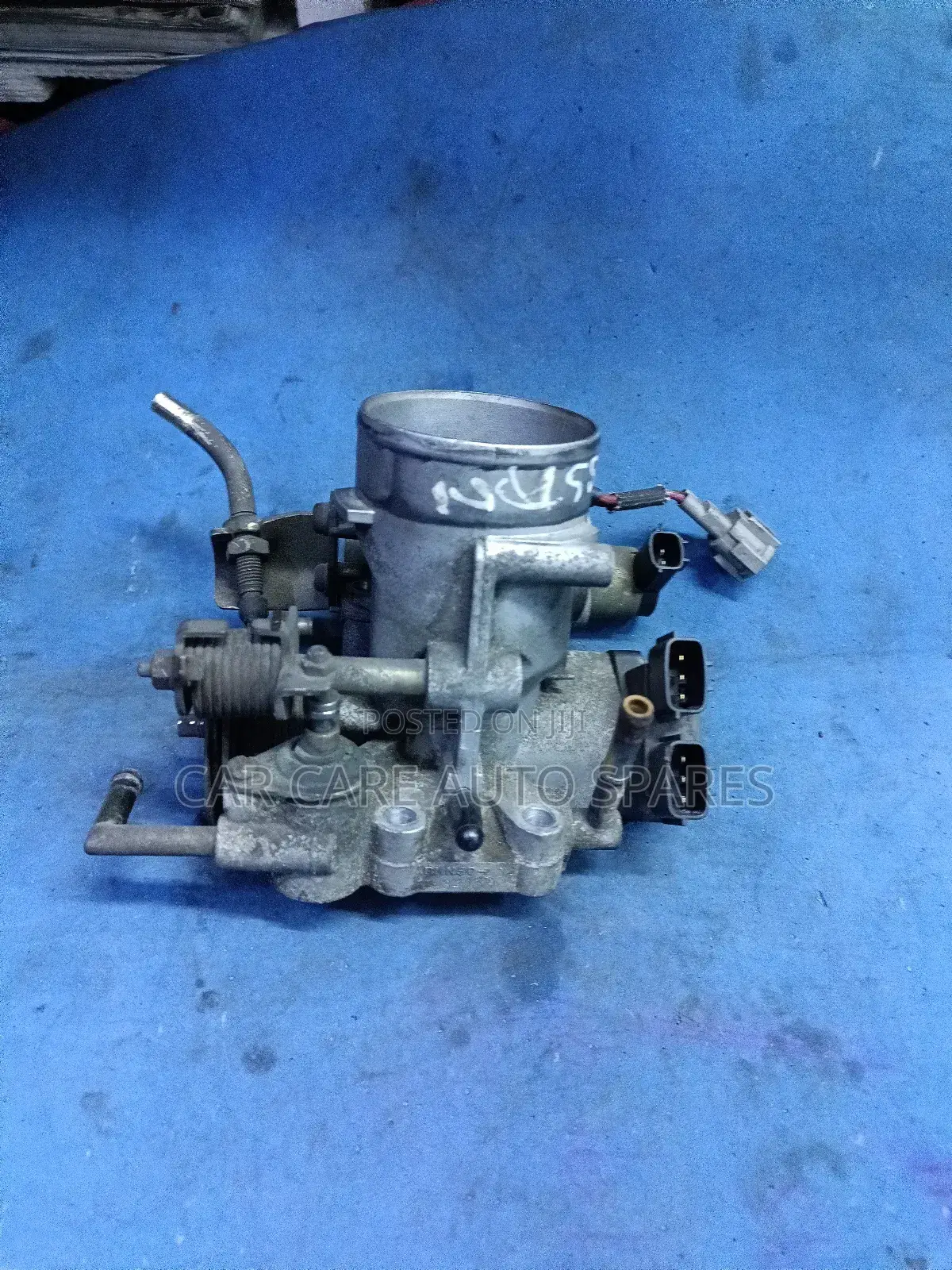 Throttle Body Nissan Caravans 2000