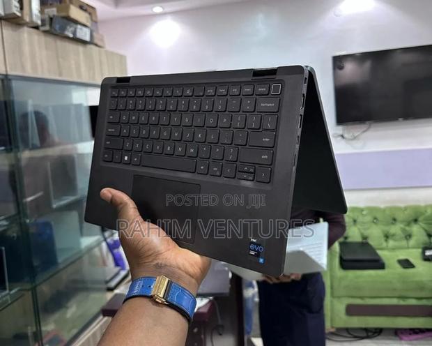 Laptop Dell Latitude 7420 32GB Intel Core i7 SSD 512GB - main view