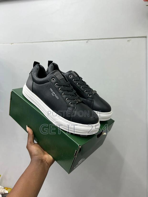 Philip Plain
40-45 - thumbnail 4