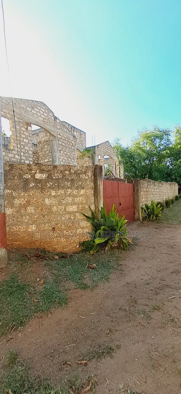 5bdrm Maisonette in Kikambala for sale